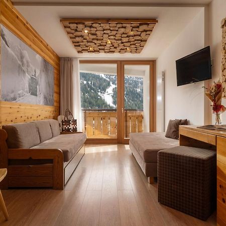 Hotel Dahu Madonna di Campiglio Ngoại thất bức ảnh