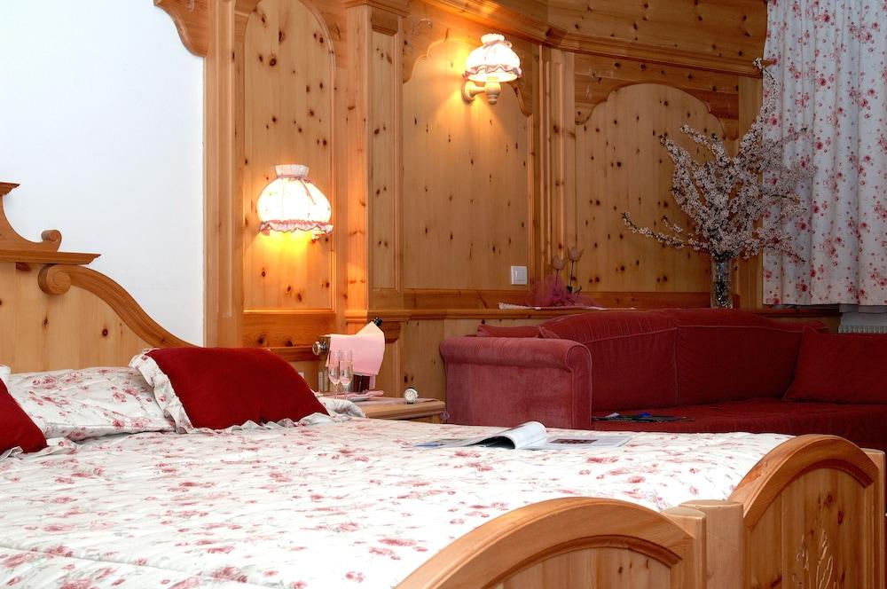 Hotel Dahu Madonna di Campiglio Ngoại thất bức ảnh