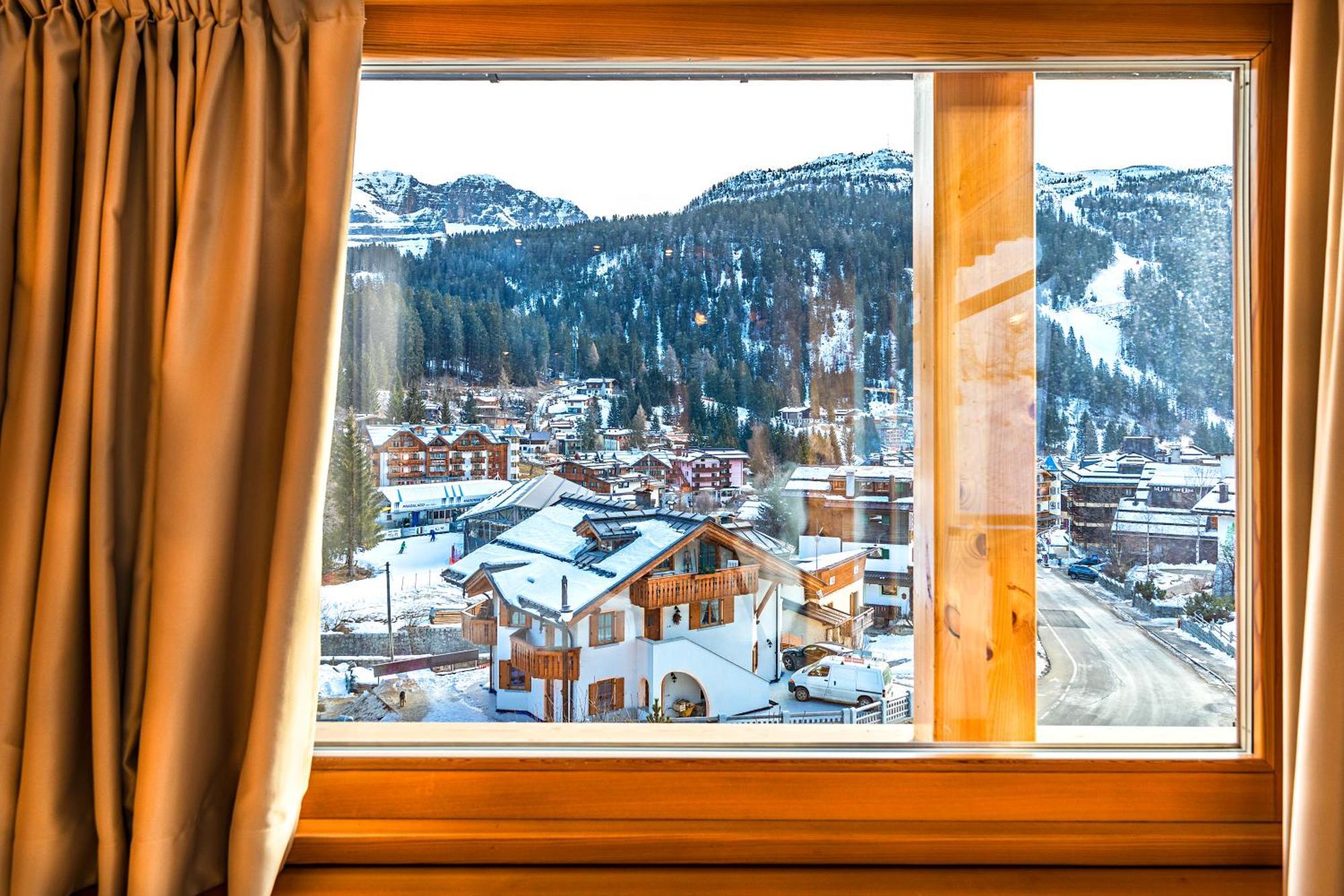 Hotel Dahu Madonna di Campiglio Ngoại thất bức ảnh