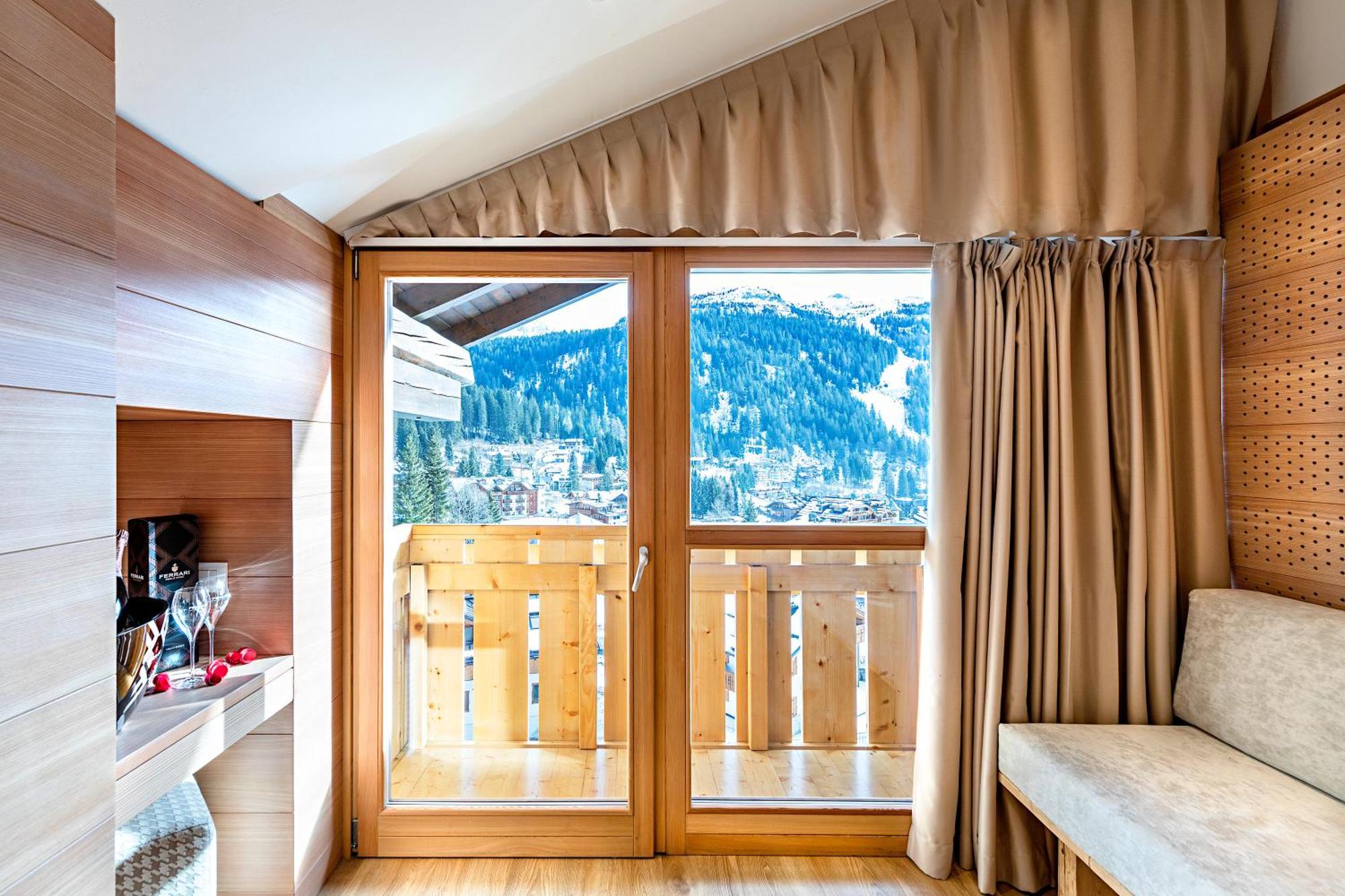 Hotel Dahu Madonna di Campiglio Ngoại thất bức ảnh