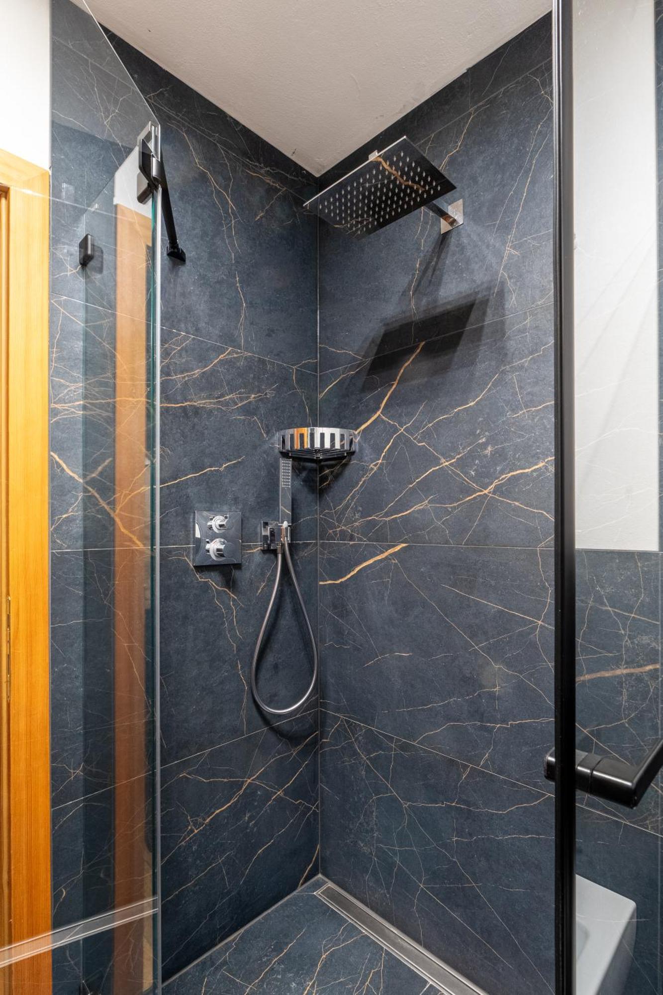 Hotel Dahu Madonna di Campiglio Ngoại thất bức ảnh