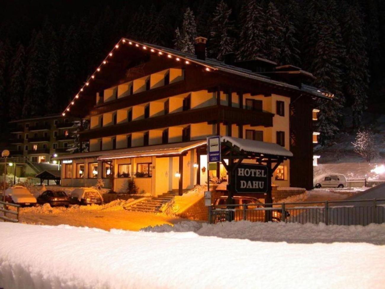 Hotel Dahu Madonna di Campiglio Ngoại thất bức ảnh
