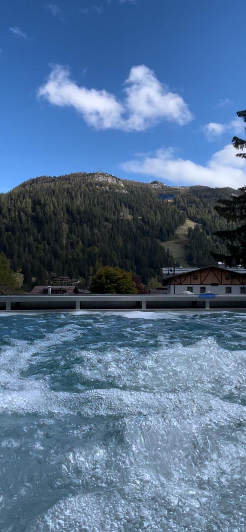 Hotel Dahu Madonna di Campiglio Ngoại thất bức ảnh