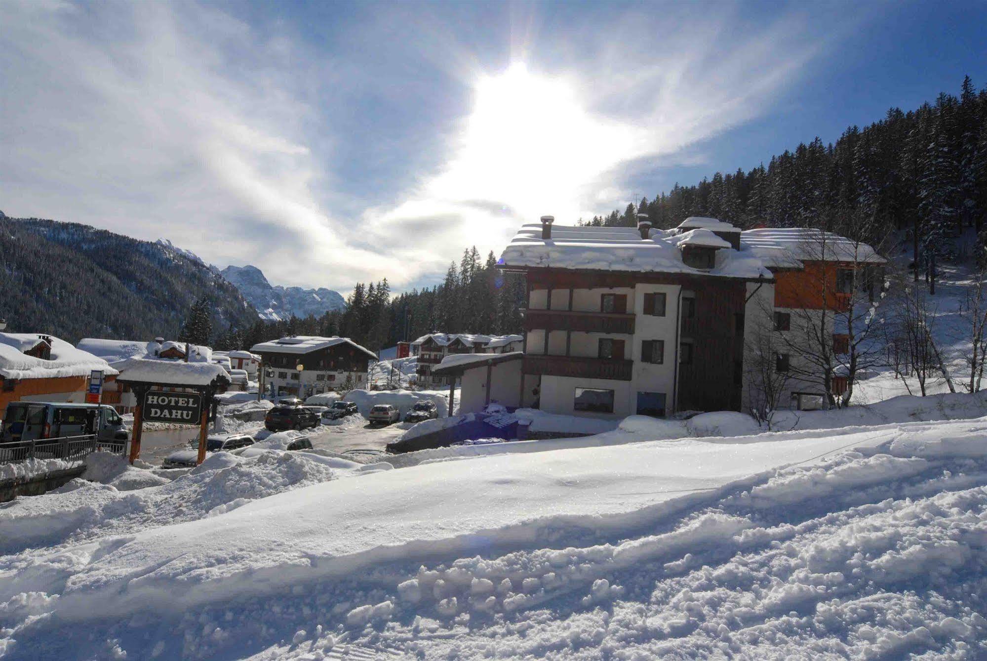 Hotel Dahu Madonna di Campiglio Ngoại thất bức ảnh